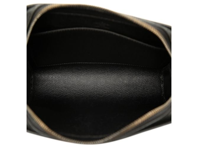 Louis Vuitton Pochette Baikal in Taiga Nero - vista 4
