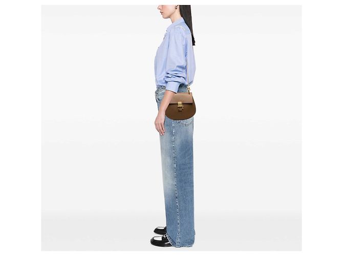 Chloé Drew Crossbody in pelle di vitello liscia e grana marrone Small - vista 6