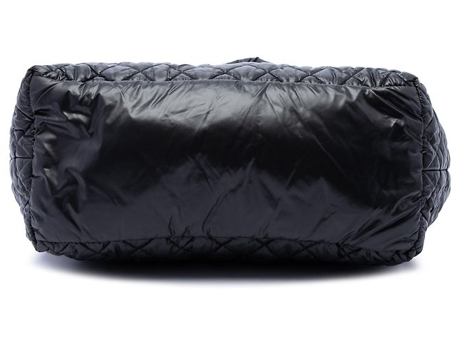 Chanel Black Large Quilted Nylon Reversible Coco Cocoon Tote Schwarz - Ansicht 3
