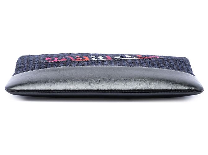 Clutch Chanel Gabrielle O Case in Tweed Blu e Vitello Ricamato, Large - vista 3