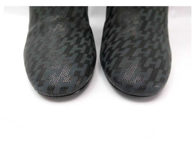 Hermès BOTAS DE TACÓN HERMES H PERFORE CAVALIERES 37 EN CUERO NEGRO - vista 4