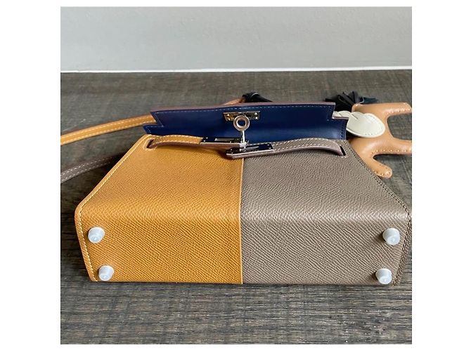 Hermès Kelly Mini II Sellier Tasche aus bicolor Leder Braun Grau - Ansicht 3