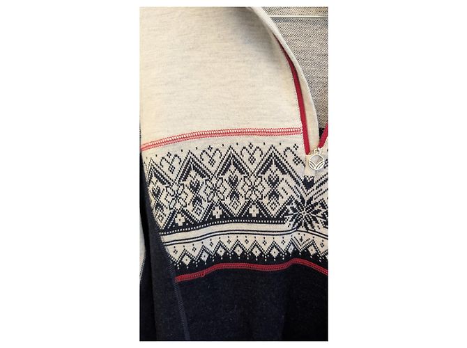 Dale of Norway Strickpullover mit Reißverschlusskragen und norwegischem Muster Weiß Rot Grau Dunkelblau - Ansicht 3