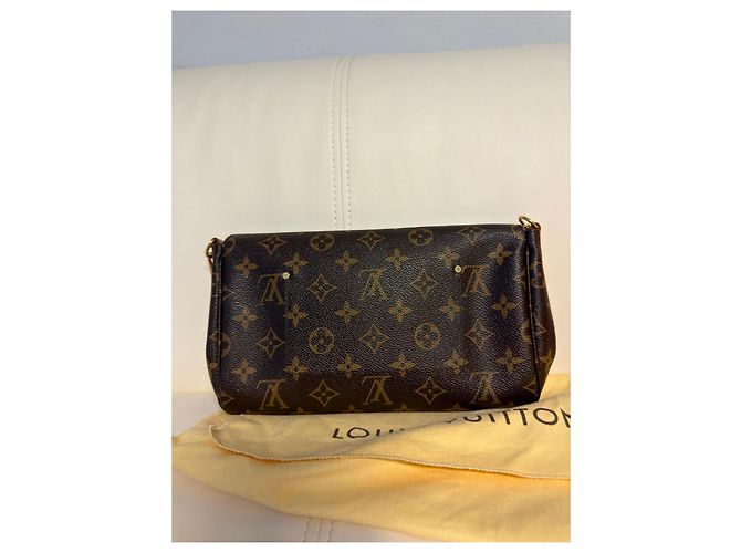 louis vuitton Favorite Mm monogram Marrom - vista 5