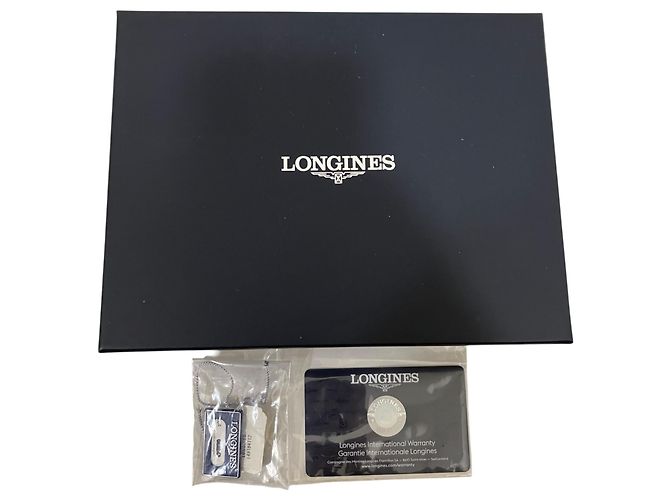 Longines La Grande Classique Automatic Wristwatch - view 9