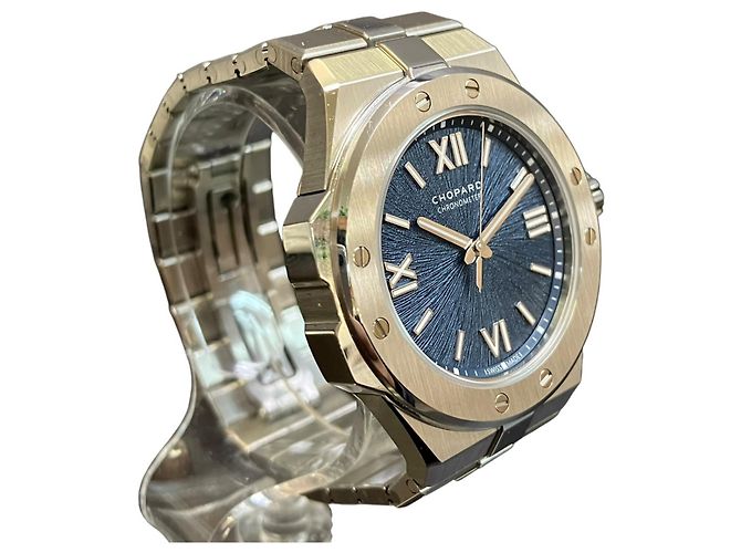 Chopard Alpine Eagle Automatic Wristwatch - view 3