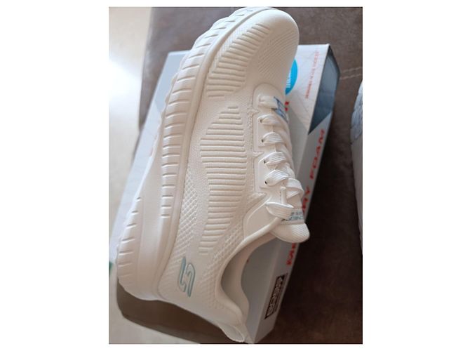 Autre Marque Skechers Bobs Sport Memory Foam Sneaker - Weiß - Ansicht 11