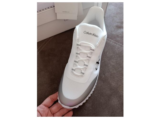 Sneakers bianche e argento Calvin Klein Bianco Metallico - vista 3