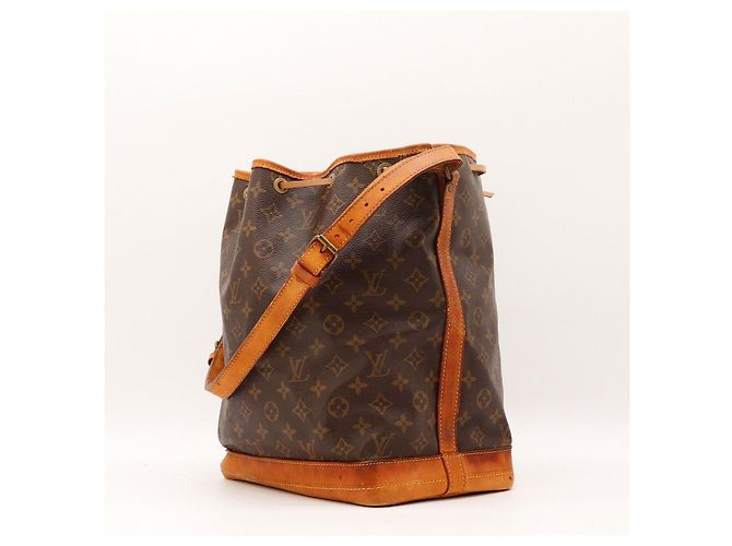 Bolsa de Balde Louis Vuitton Monogram Noe Marrom Monograma - vista 4