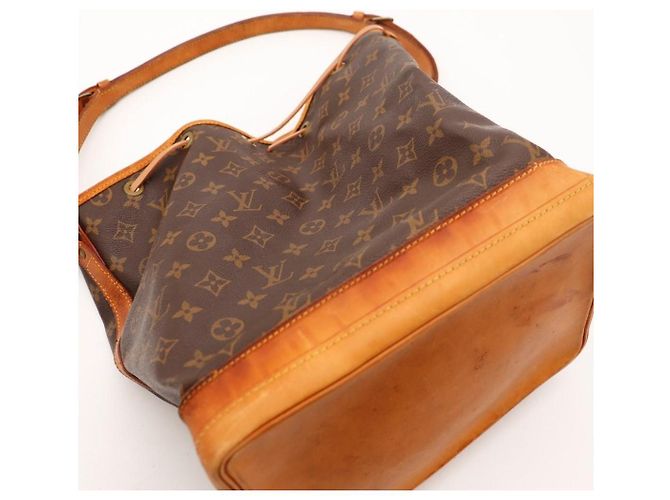 Bolsa de Balde Louis Vuitton Monogram Noe Marrom Monograma - vista 6