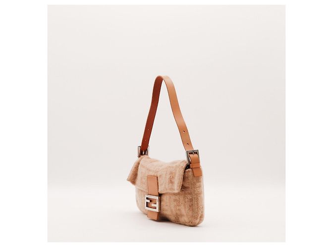 Borsa Fendi Baguette in lana beige - vista 2