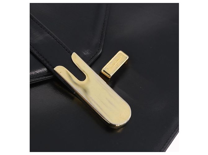 Borsa a tracolla Salvatore Ferragamo in pelle nera e oro Auth ka6079 Nero - vista 19