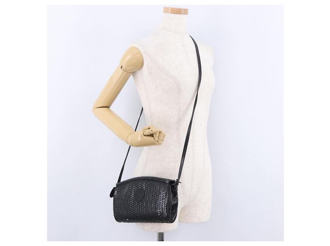 FENDI Schultertasche aus Leder Schwarz Auth ti4002 - Ansicht 24