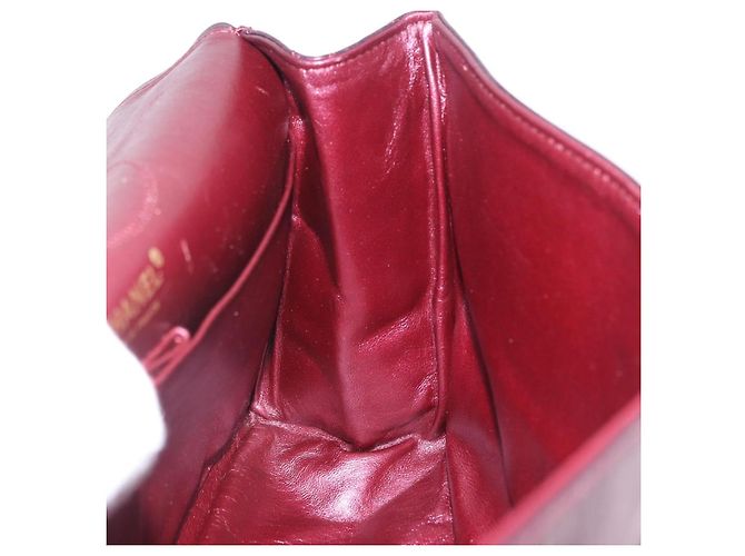 Borsa a tracolla con catena CHANEL 2.55 Matelasse in pelle d'agnello rossa e oro CC Auth ka6142SAV Rosso - vista 30
