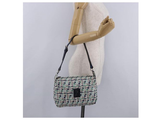 Borsa a Tracolla FENDI Zucca Canvas Mamma Baguette Multicolor Silver Auth 203230M Argento Multicolore - vista 31