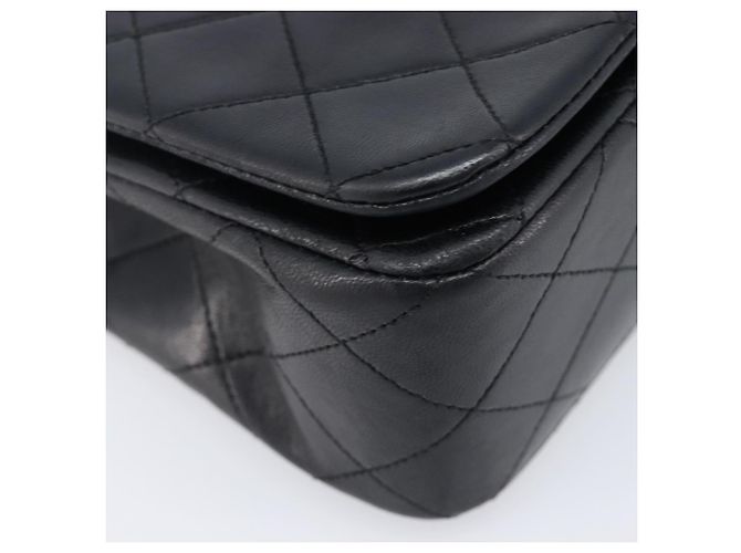 Borsa a tracolla CHANEL Chain Matelasse in pelle d'agnello nera e oro CC Auth 200435V Nero D'oro - vista 16