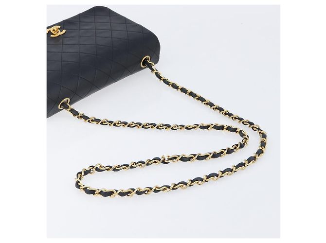 Borsa a tracolla CHANEL Chain Matelasse in pelle d'agnello nera e oro CC Auth 200435V Nero D'oro - vista 7