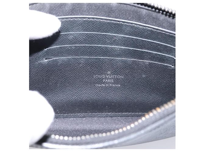 LOUIS VUITTON Monogram Eclipse Pochette Discovery PM Pouch M44323 LV Auth 203067 Monogramma - vista 10