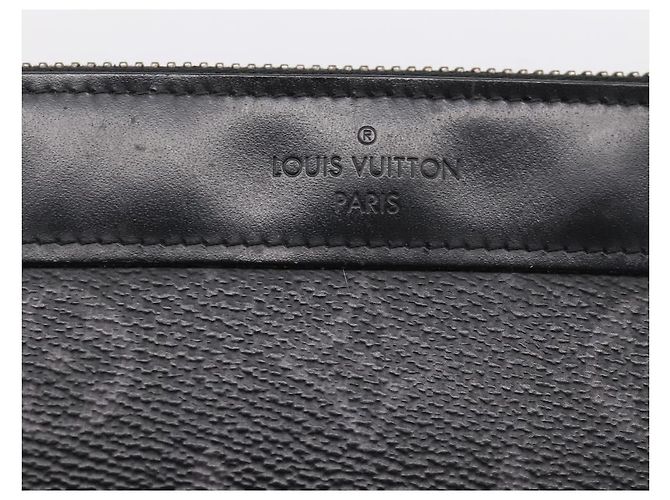 LOUIS VUITTON Monogram Eclipse Pochette Discovery PM Pouch M44323 LV Auth 203067 Monogramma - vista 8