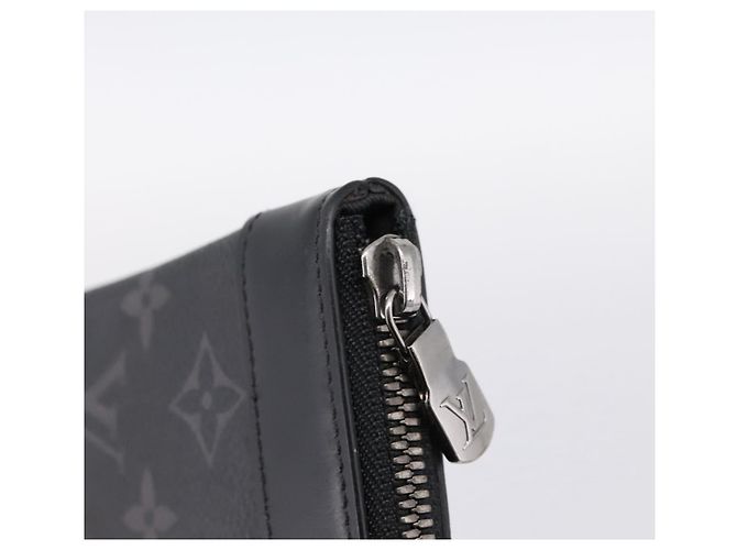LOUIS VUITTON Monogram Eclipse Pochette Discovery PM Pouch M44323 LV Auth 203067 Monogramma - vista 9
