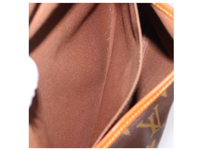 LOUIS VUITTON Monogram Saumur 30 Shoulder Bag M42256 LV Auth 199805A Monogramma - vista 29