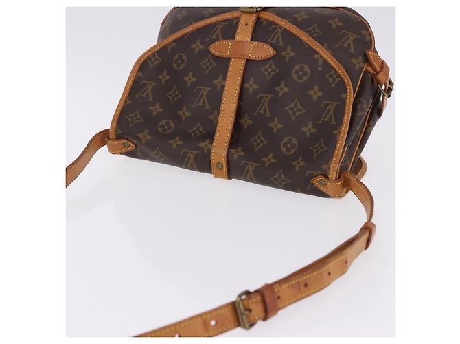 LOUIS VUITTON Monogram Saumur 30 Shoulder Bag M42256 LV Auth 199805A Monogramma - vista 6