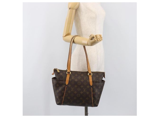 LOUIS VUITTON Monogram Totally PM Tote Bag M56688 LV Auth 202832 Monograma - vista 25