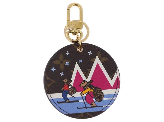 LOUIS VUITTON Monogram Porte Cles Ski Bear Charm M63756 LV Auth 203312M Monogramma - vista 2