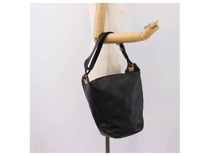 Bolsa de Ombro BALLY em Couro Preto e Dourado Auth ka6077A - vista 21