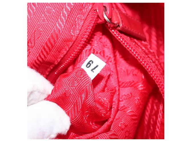 Bolso de Hombro PRADA Nylon Rojo Plata Auth 201440 Roja - vista 12