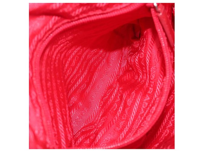 Bolso de Hombro PRADA Nylon Rojo Plata Auth 201440 Roja - vista 24