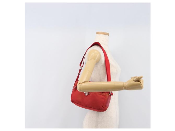 Bolso de Hombro PRADA Nylon Rojo Plata Auth 201440 Roja - vista 26