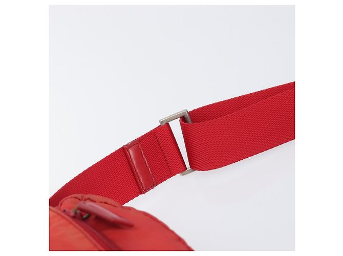 Bolso de Hombro PRADA Nylon Rojo Plata Auth 201440 Roja - vista 9