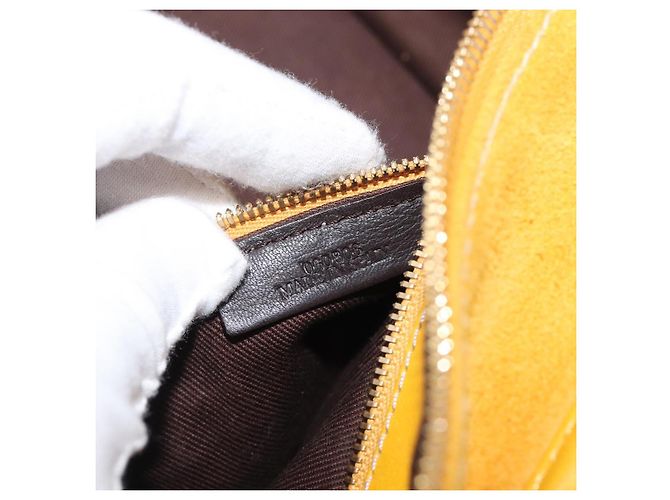 Borsa a mano LOEWE Amazona 28 Suede Yellow Gold Auth 200433V D'oro Giallo - vista 12