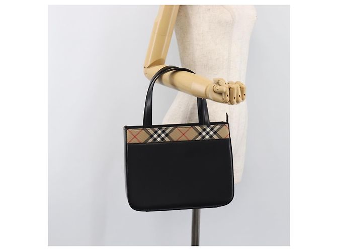 Borsa a Mano BURBERRY Nova Check Pelle Nero Argento Auth 200706V - vista 23