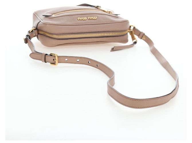 Bolsa de Ombro Miu Miu em Couro 2way Rosa Ouro Auth 202204M Dourado - vista 7