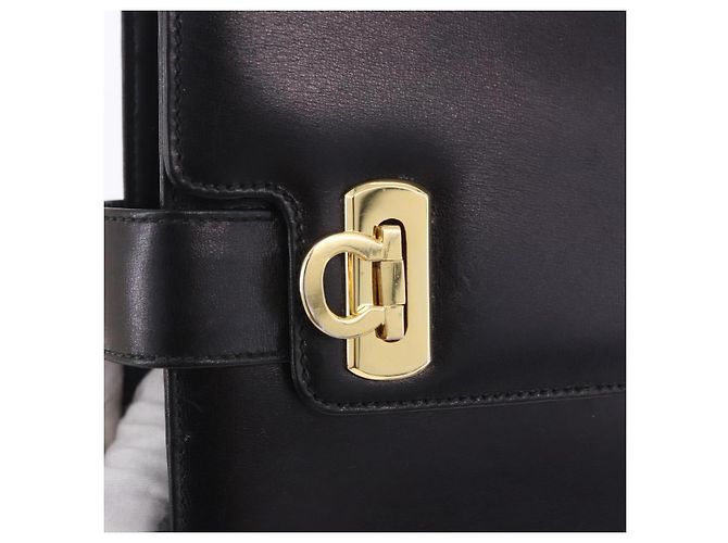 Salvatore Ferragamo Gancini Schultertasche aus Leder Schwarz Gold Auth 202991A Golden - Ansicht 19