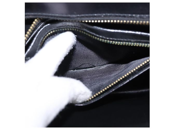 Salvatore Ferragamo Gancini Schultertasche aus Leder Schwarz Gold Auth 202991A Golden - Ansicht 29