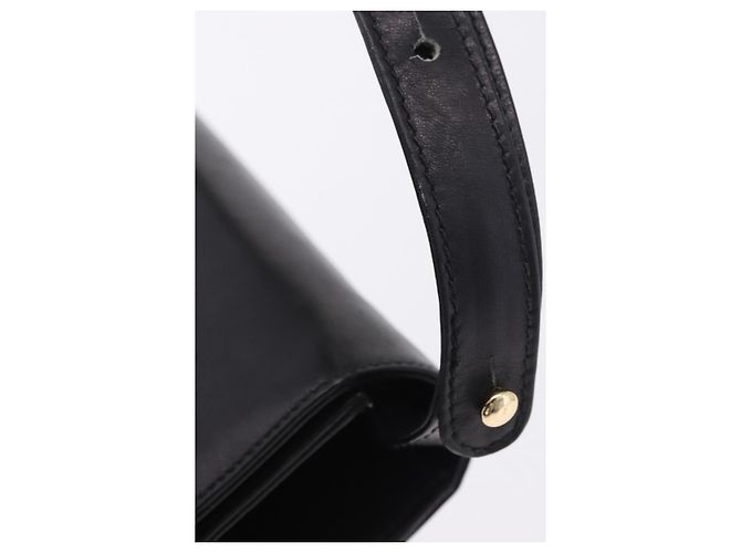 Salvatore Ferragamo Gancini Schultertasche aus Leder Schwarz Gold Auth 202991A Golden - Ansicht 8