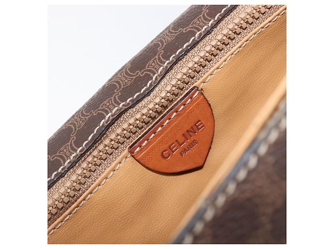 Céline Borsa a tracolla CELINE Macadam Canvas PVC Leather Brown Gold Auth mr2903 Marrone D'oro - vista 20