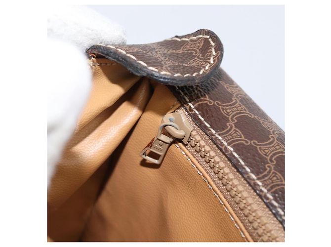 Céline Borsa a tracolla CELINE Macadam Canvas PVC Leather Brown Gold Auth mr2903 Marrone D'oro - vista 23