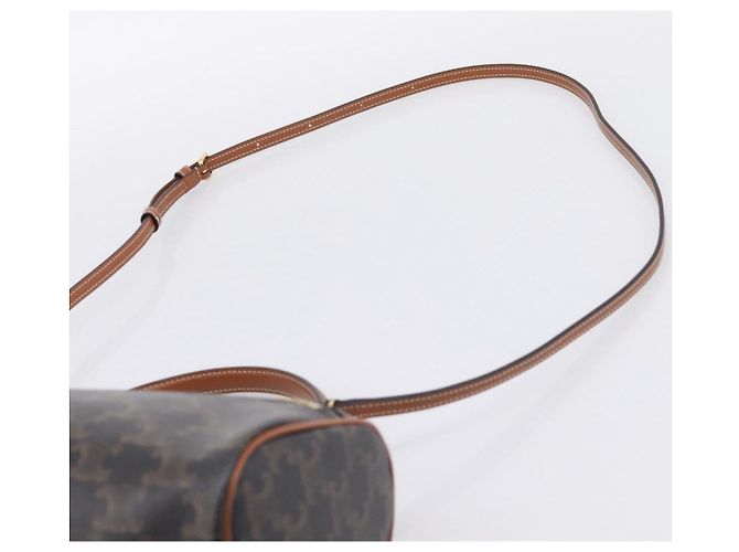 Céline CELINE Macadam Canvas Triomphe Cylinder Bag PVC 2way Brown Gold Auth 203772SAM Castaño Dorado - vista 15