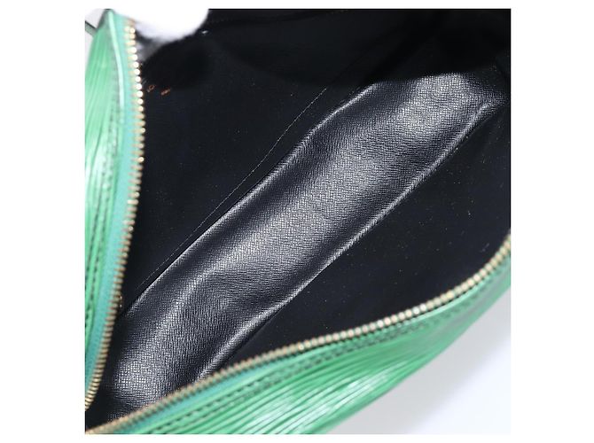 LOUIS VUITTON Epi Trocadero 27 Shoulder Bag Green M52314 LV Auth ka6090A Verde - vista 10
