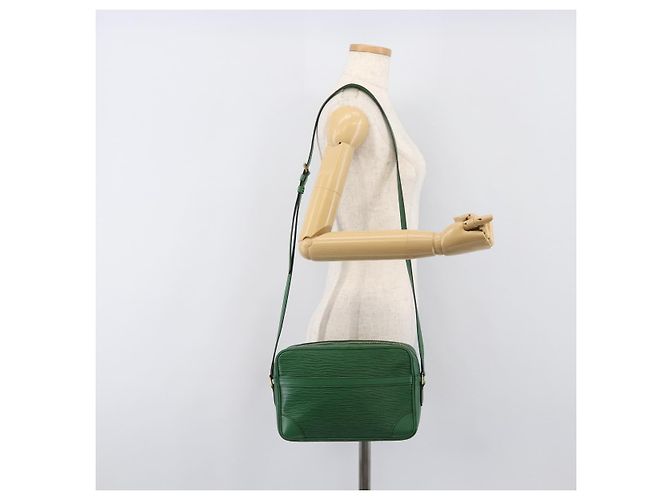 LOUIS VUITTON Epi Trocadero 27 Shoulder Bag Green M52314 LV Auth ka6090A Verde - vista 25