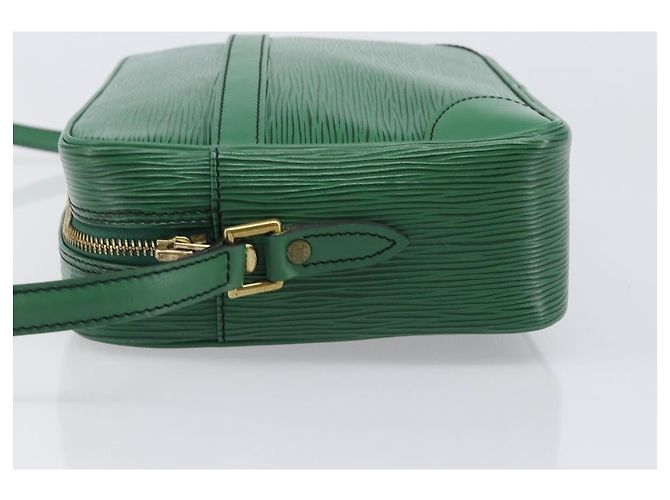 LOUIS VUITTON Epi Trocadero 27 Shoulder Bag Green M52314 LV Auth ka6090A Verde - vista 4