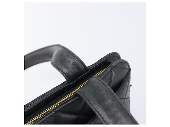 Borsa Tote CHANEL Matelasse in Pelle d'Agnello Nera e Oro CC Auth 203447V Nero D'oro - vista 10