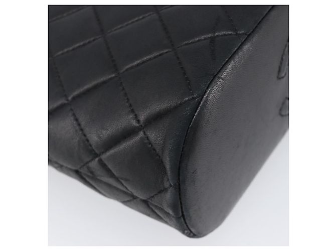 Borsa Tote CHANEL Matelasse in Pelle d'Agnello Nera e Oro CC Auth 203447V Nero D'oro - vista 9