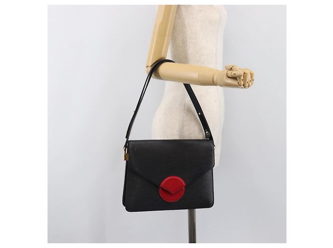 LOUIS VUITTON Epi Osh Shoulder Bag Black Red M52444 LV Auth BA15647 Nero Rosso - vista 25