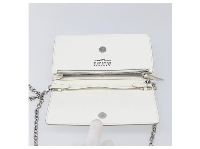 Maison Martin Margiela Maison Margiela Borsa a tracolla con catena in pelle bianca e argento Auth BA15629M Bianco - vista 10