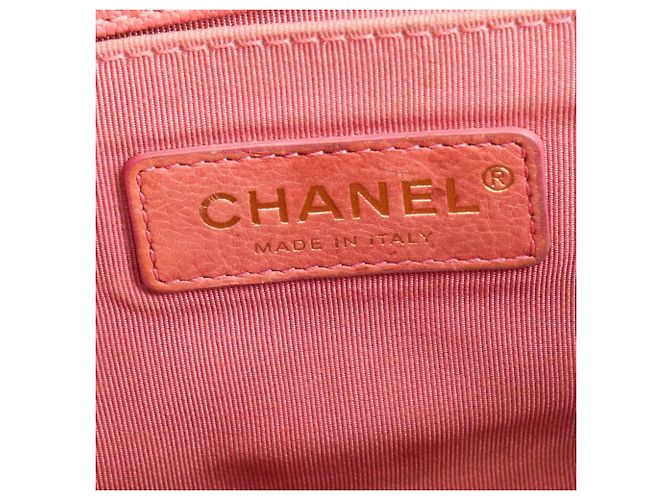 CHANEL - Borsa a tracolla Boy Chanel in pelle caviar rosa - vista 9